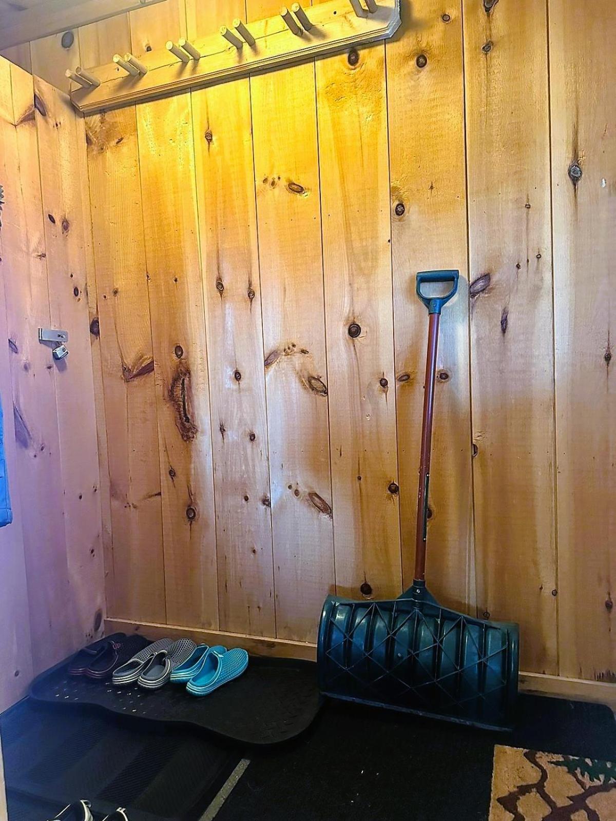 Newly Renovated & Furnished Condo, Only 3 Min To Sunday River! Bethel Eksteriør bilde