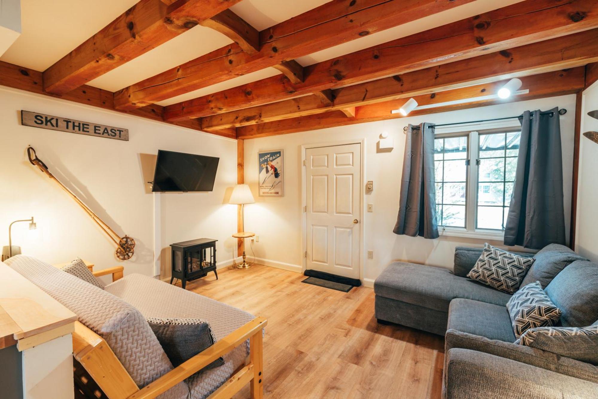 Newly Renovated & Furnished Condo, Only 3 Min To Sunday River! Bethel Eksteriør bilde